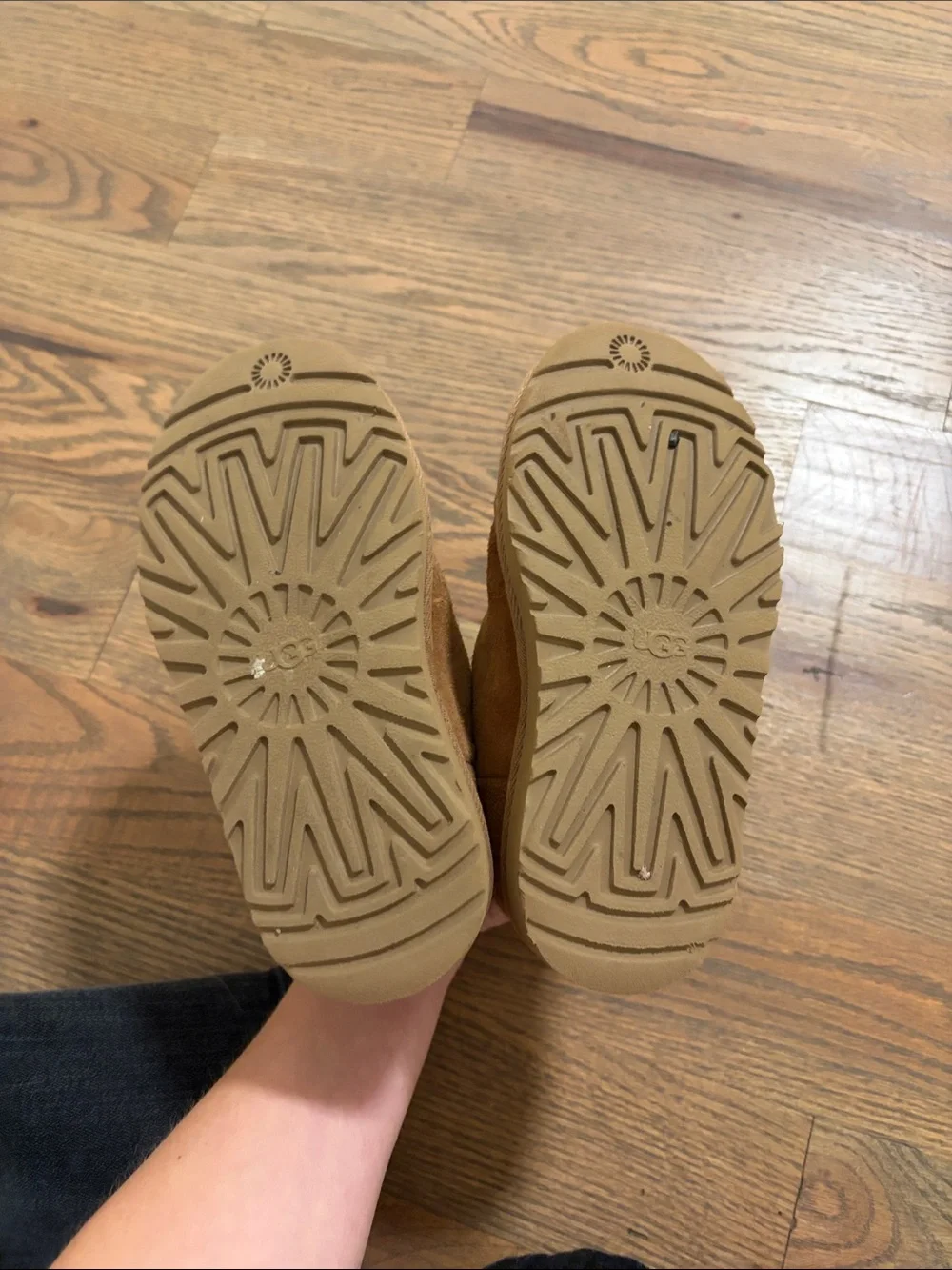 Ugg kids size 11 boots fair condition